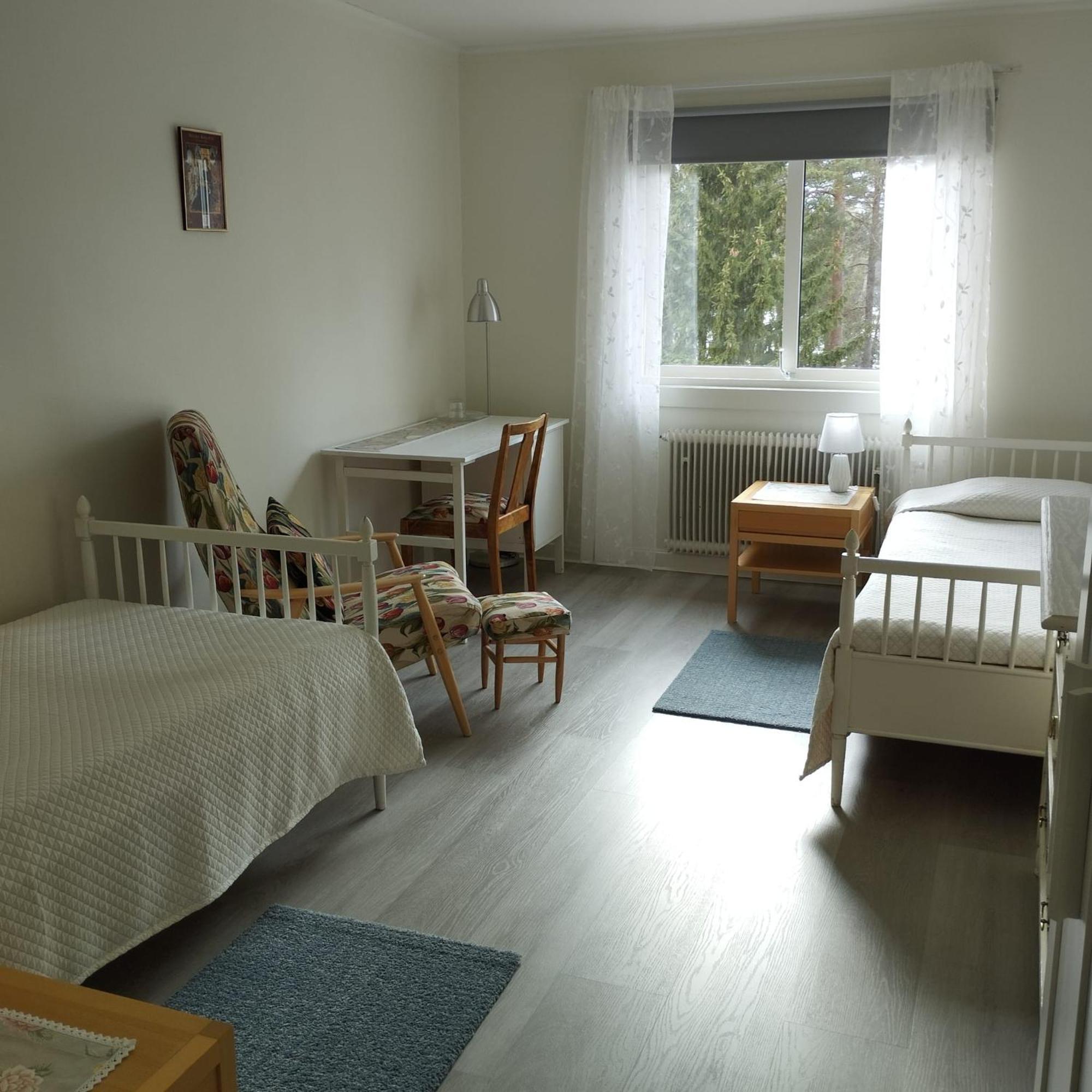 Bed and Breakfast Birgittagarden - Gaesthem - Birgittasystrarna Фалун Екстер'єр фото